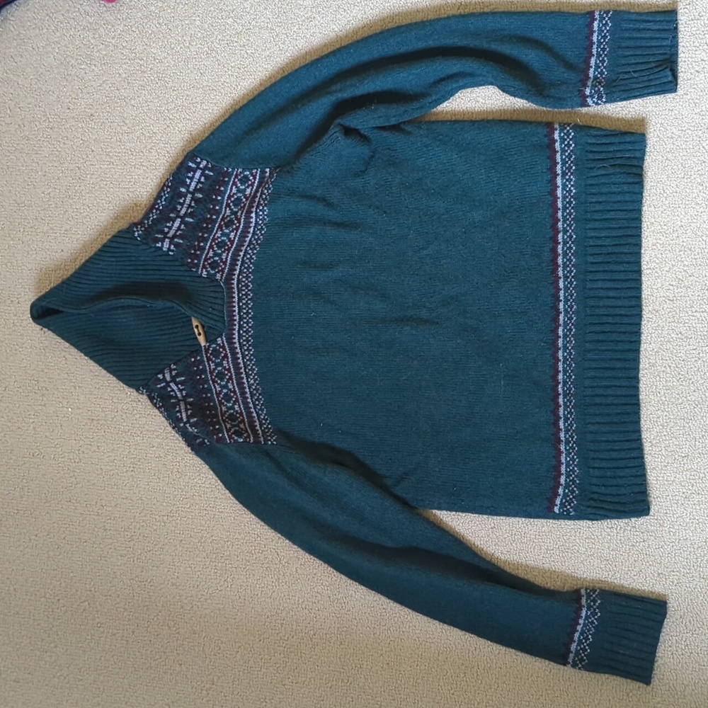 Woman's Green Sweater M